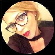 Sono una mamma, con esperienza nell’ambito internazionale insegni Inglese e italiano per bambini e stranieri livello base medio